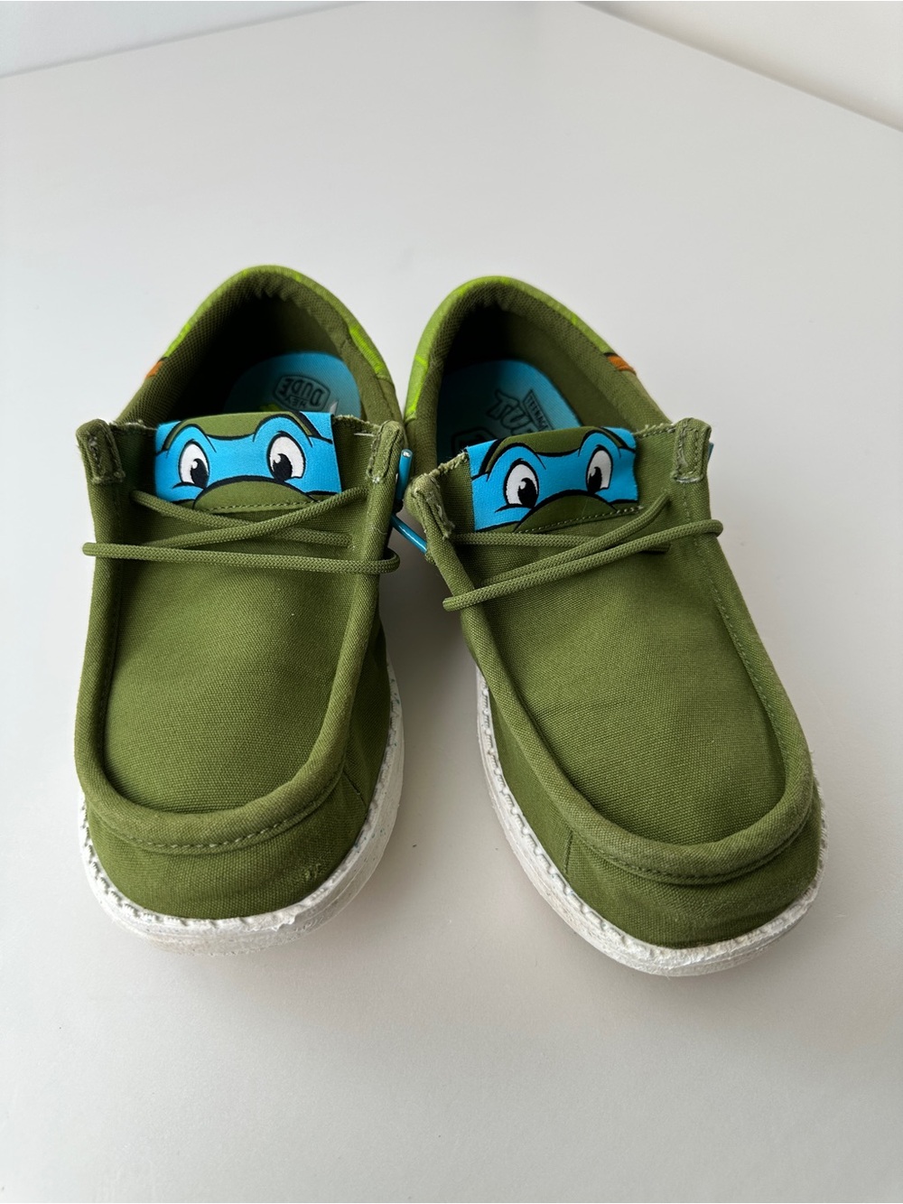 HEYDUDE Wally Funk Youth TMNT Leonardo Shoes Green Kids Size J4 US / EU 37⁠